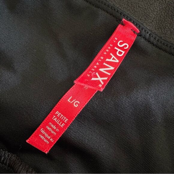 SPANX Faux Leather High Waisted Leggings in Black Size Large Petite Style 2437 - Picture 13 of 15